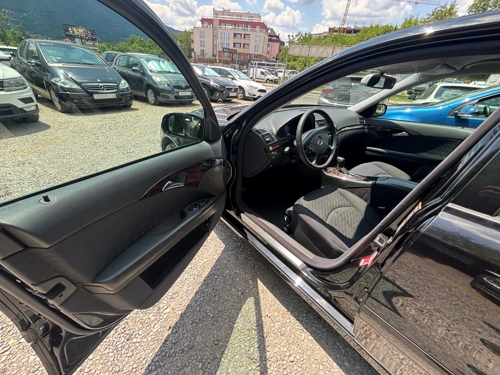 Mercedes-Benz E 200 200 CMPRESOR, снимка 13 - Автомобили и джипове - 55173064