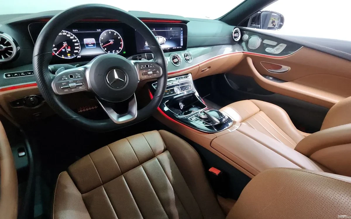 Mercedes-Benz E 450 4MATIC COUPE AMG PKG| BURMESTER| ОБДУХ| AMBIENT| 3, снимка 6 - Автомобили и джипове - 55696003