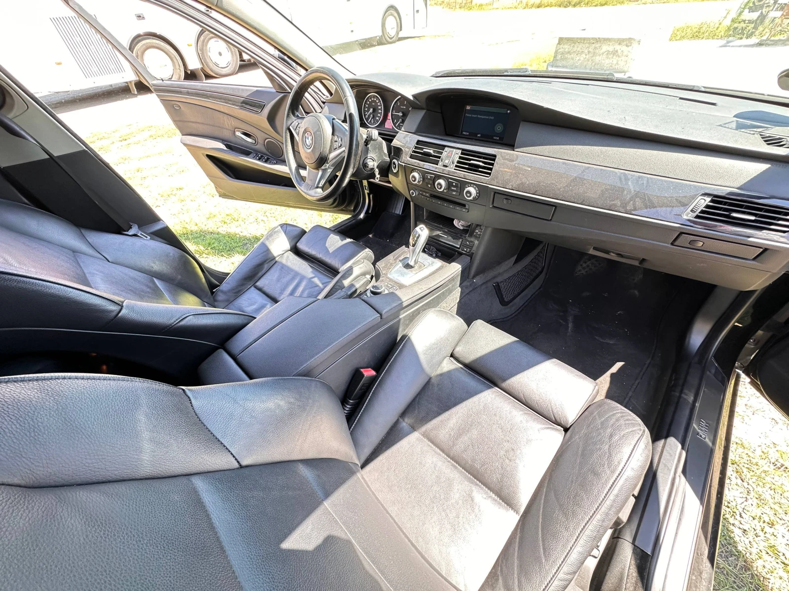 BMW 520 DIESEL, снимка 11 - Автомобили и джипове - 55786534