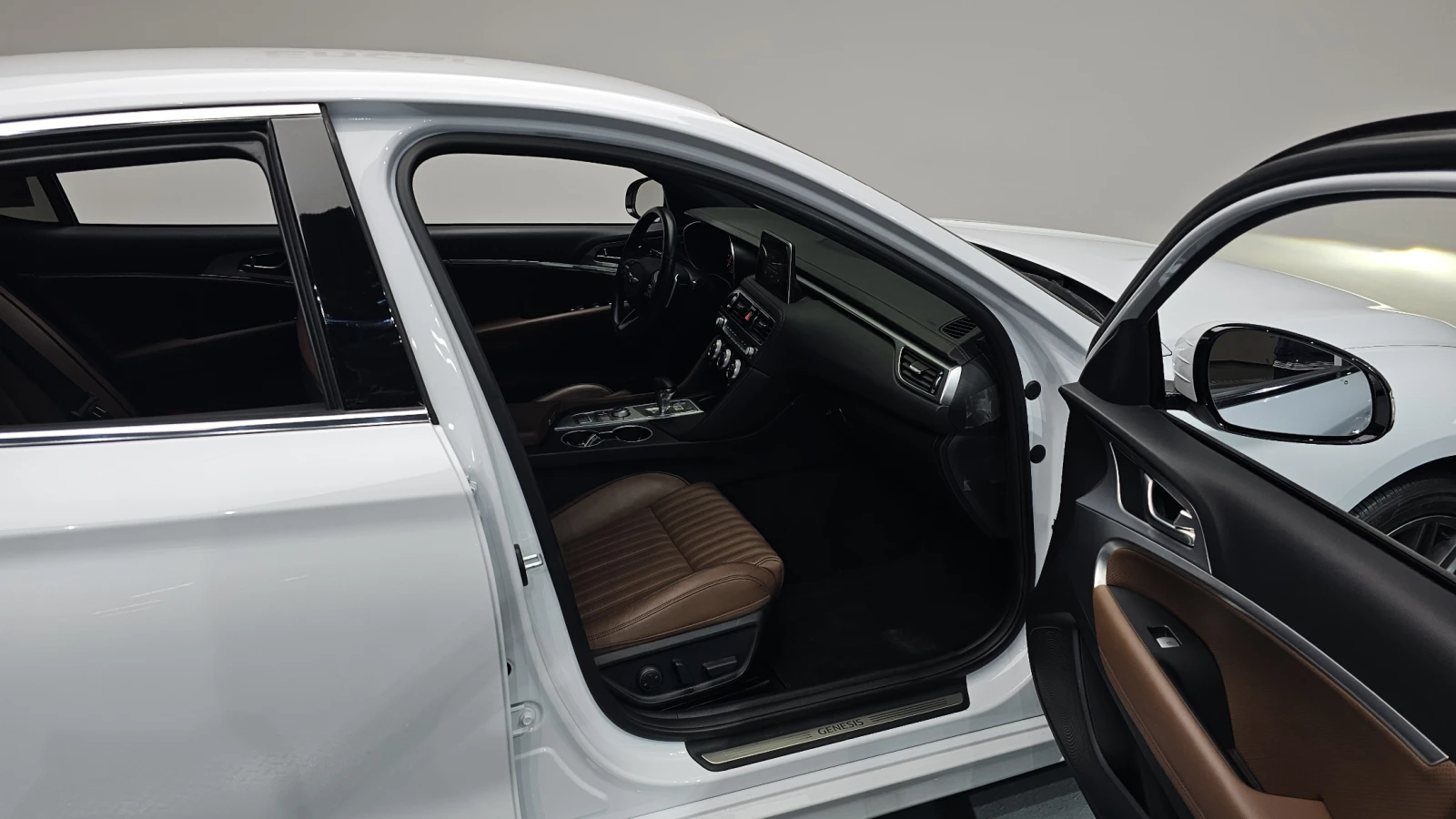 Genesis G70 2.0T AWD SUPREME autoprime.bg, снимка 14 - Автомобили и джипове - 55985660