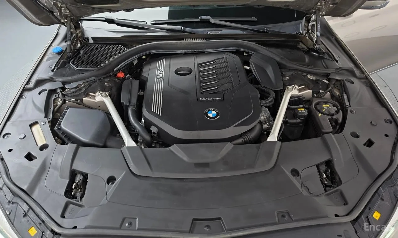 BMW 740 Li xDrive Design Pure Excellence* АВТОКРЕДИТ * , снимка 6 - Автомобили и джипове - 56072677