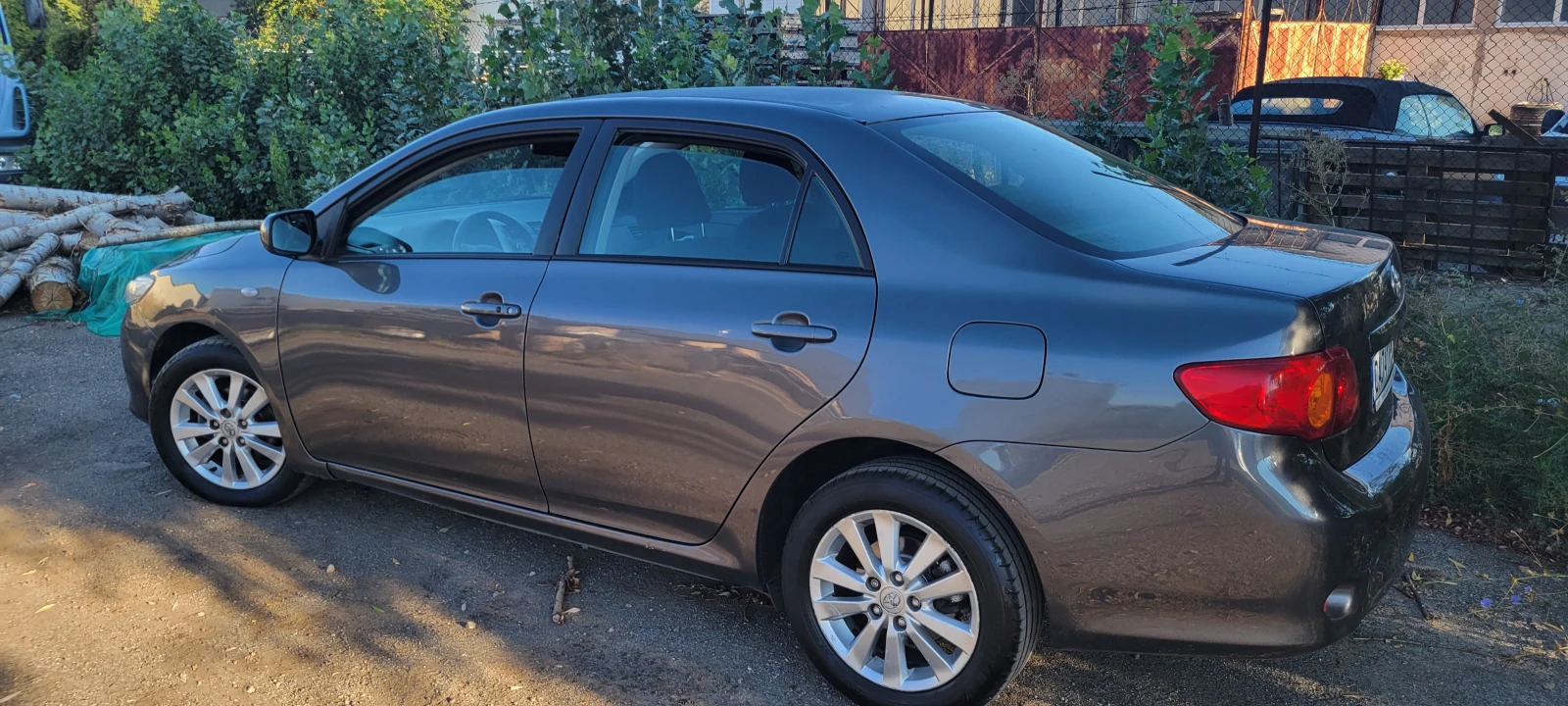 Toyota Corolla, снимка 4 - Автомобили и джипове - 56115729