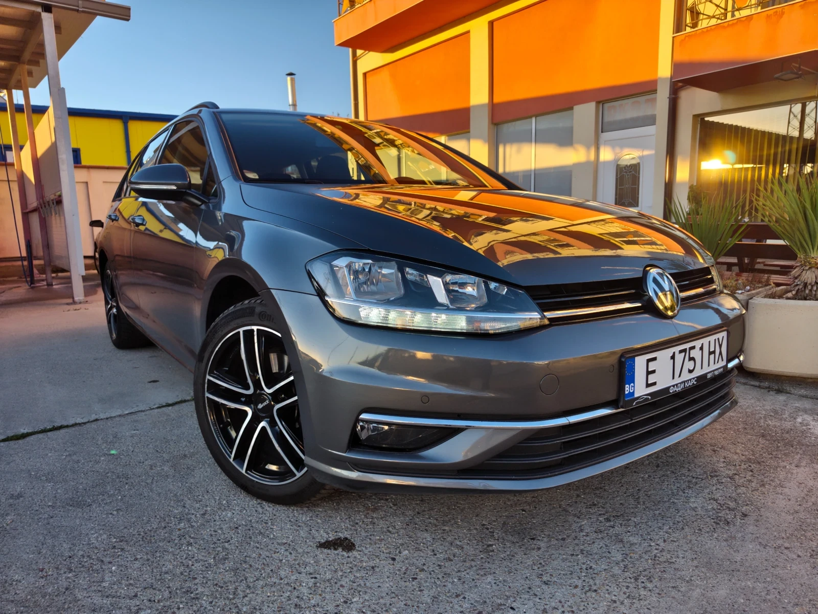 VW Golf, снимка 14 - Автомобили и джипове - 56349090