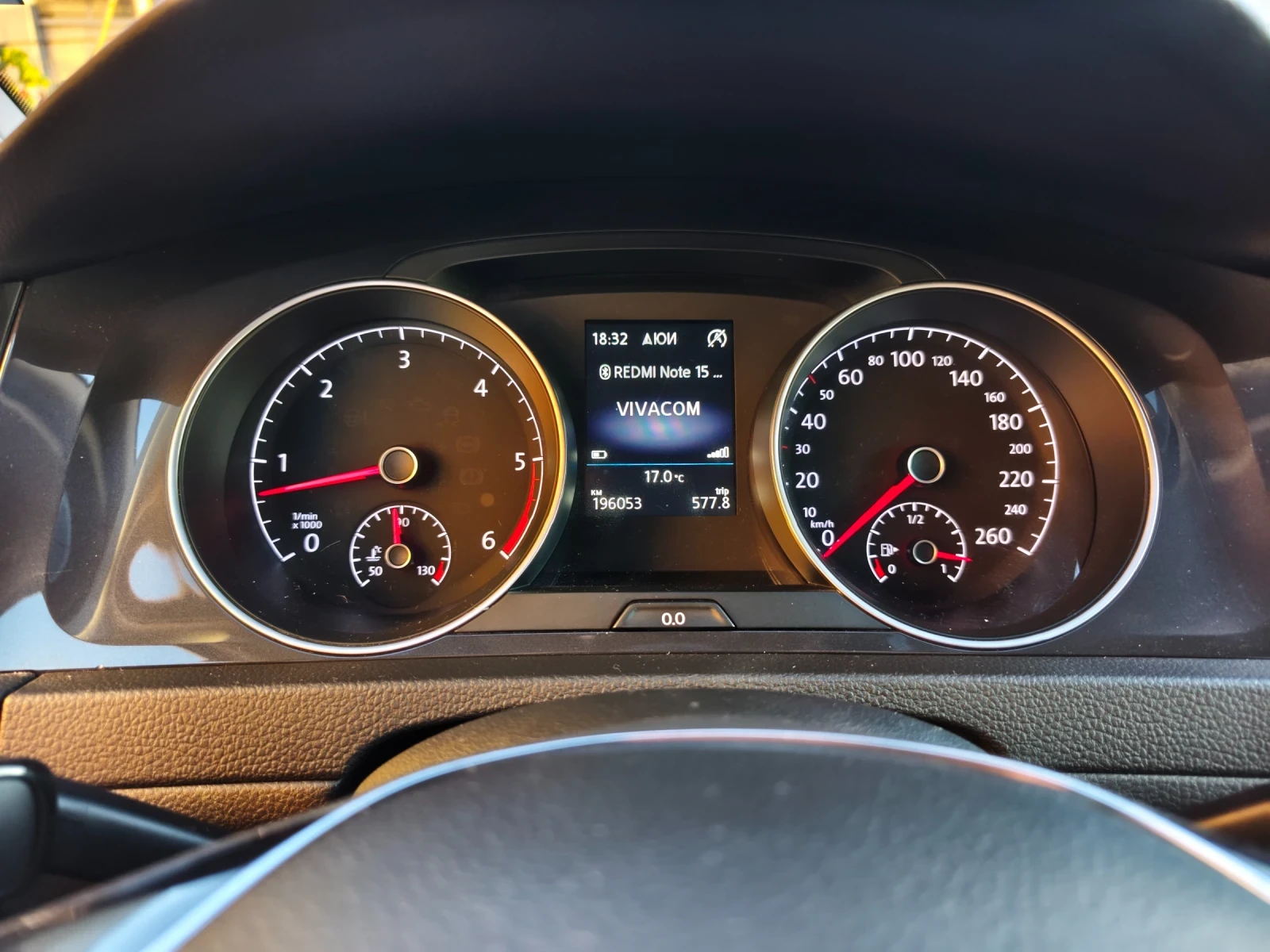 VW Golf, снимка 11 - Автомобили и джипове - 56349090