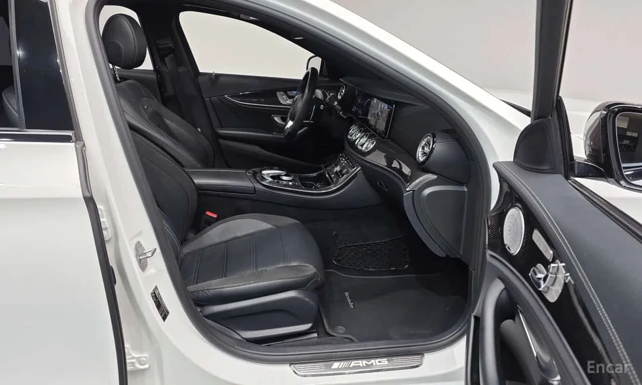Mercedes-Benz E 63 AMG 4MATIC+ /���������/��������/���������/360 | Mobile.bg � ����������� 11