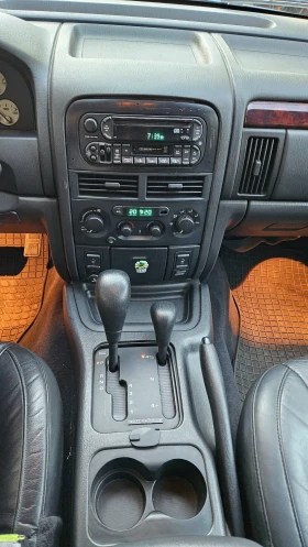 Обява за продажба на Jeep Grand cherokee 2.7CRD/4x4/клима/Raptor/кожа/автопилот  ~11 000 лв. - изображение 7