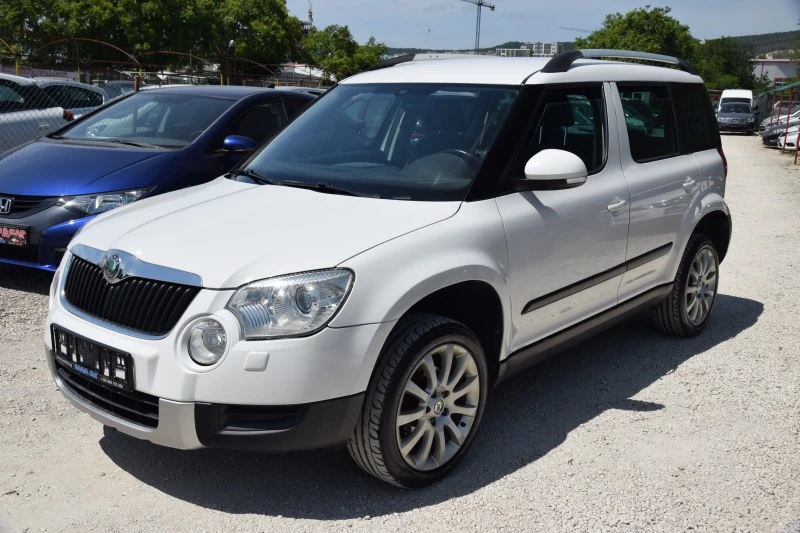 Skoda Yeti 2.0TDI 4X4+ NAVI, снимка 3 - Автомобили и джипове - 46422416