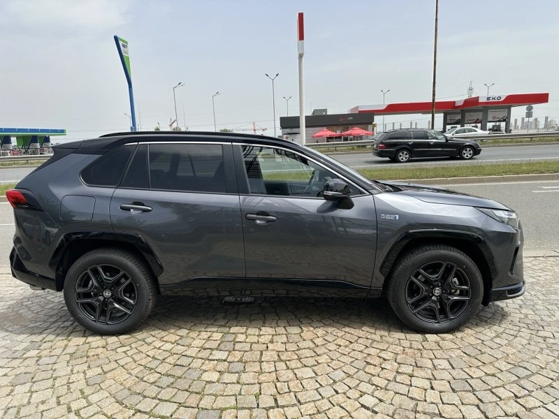 Toyota Rav4 GR/PLUG-IN HYBRID/306.PS 4x4, снимка 5 - Автомобили и джипове - 46139645