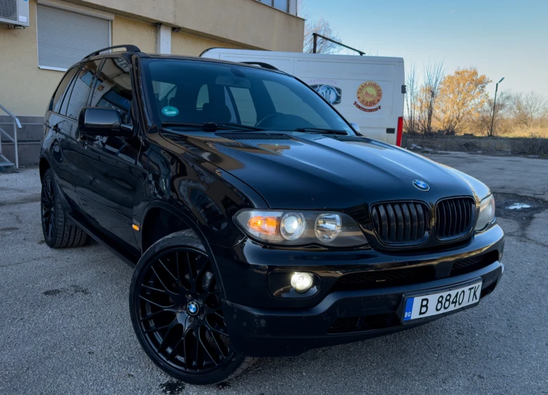 BMW X5 3.0d= 22 = Facelift= Ръчни скорости= Нави= , снимка 1 - Автомобили и джипове - 48610132