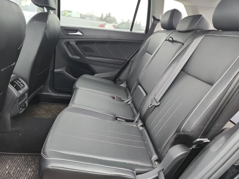 VW Tiguan * COMFORTLINE * CARFAX * БЕЗ ПЪРВОНАЧАЛНА ВНОСКА, снимка 14 - Автомобили и джипове - 52991488