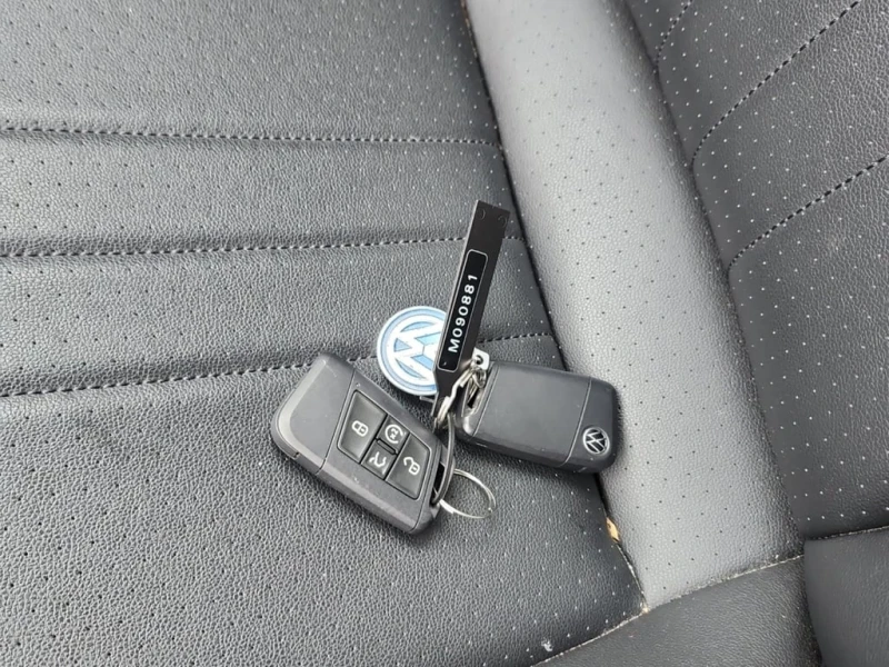 VW Tiguan * COMFORTLINE * CARFAX * БЕЗ ПЪРВОНАЧАЛНА ВНОСКА, снимка 10 - Автомобили и джипове - 52991488