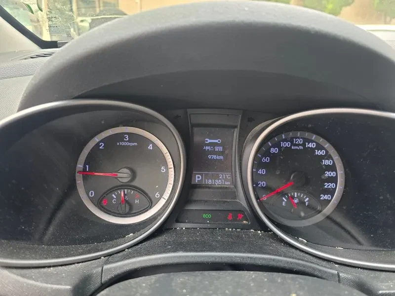 Hyundai Santa fe 2.0, снимка 14 - Автомобили и джипове - 54872924