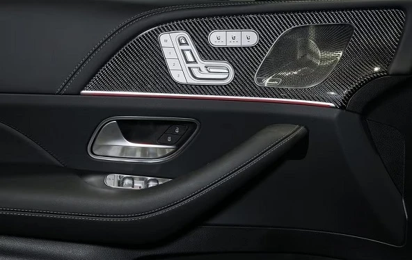 Mercedes-Benz GLS 63 AMG 4Matic+ = Night Package = Carbon Гаранция, снимка 3 - Автомобили и джипове - 54760830