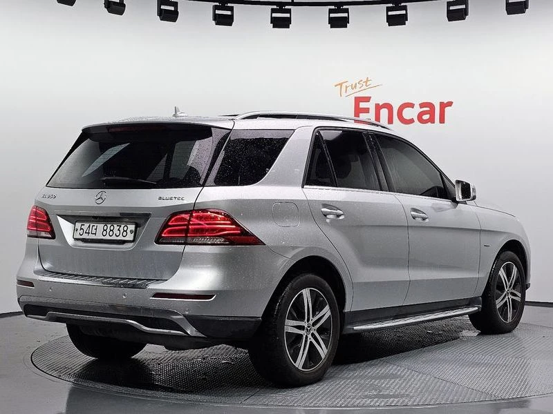 Mercedes-Benz ML 250 Mercedes-Benz ML 250 ЕЛ. БАГАЖНИК* ЛЮК* КРАЙНА ЦЕН, снимка 2 - Автомобили и джипове - 55597581
