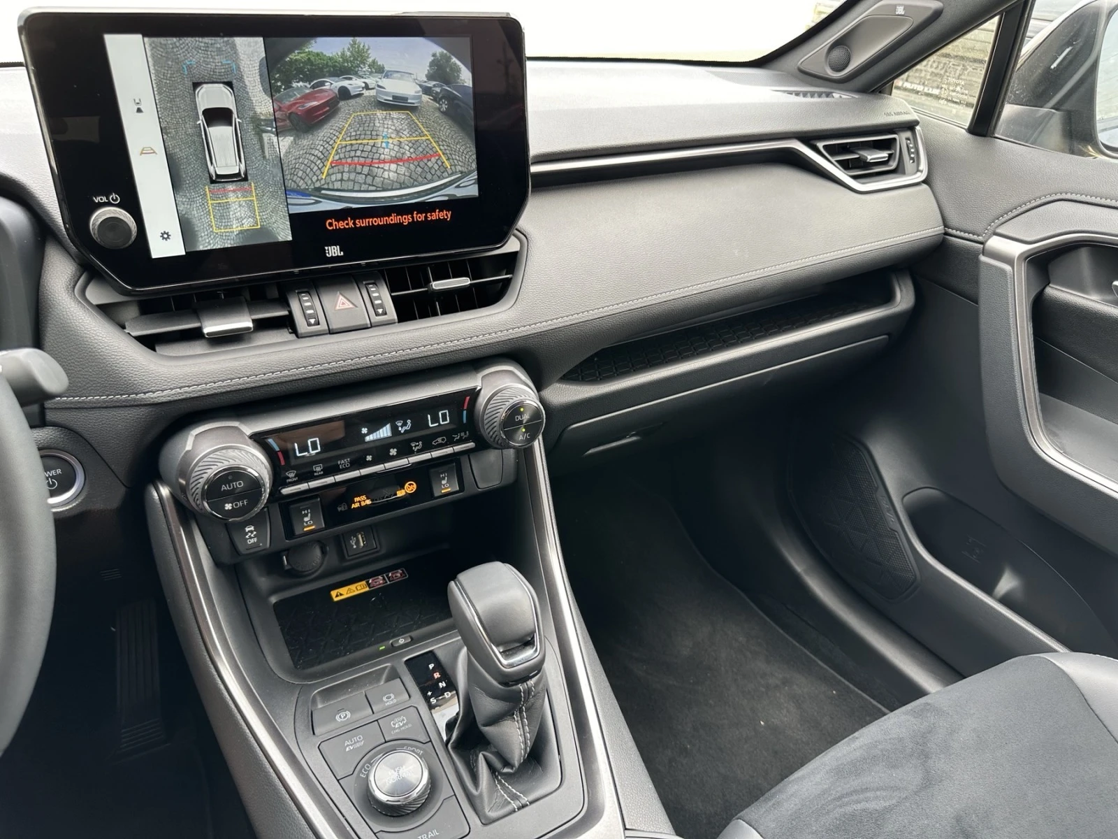 Toyota Rav4 GR/PLUG-IN HYBRID/306.PS 4x4 | Mobile.bg   15