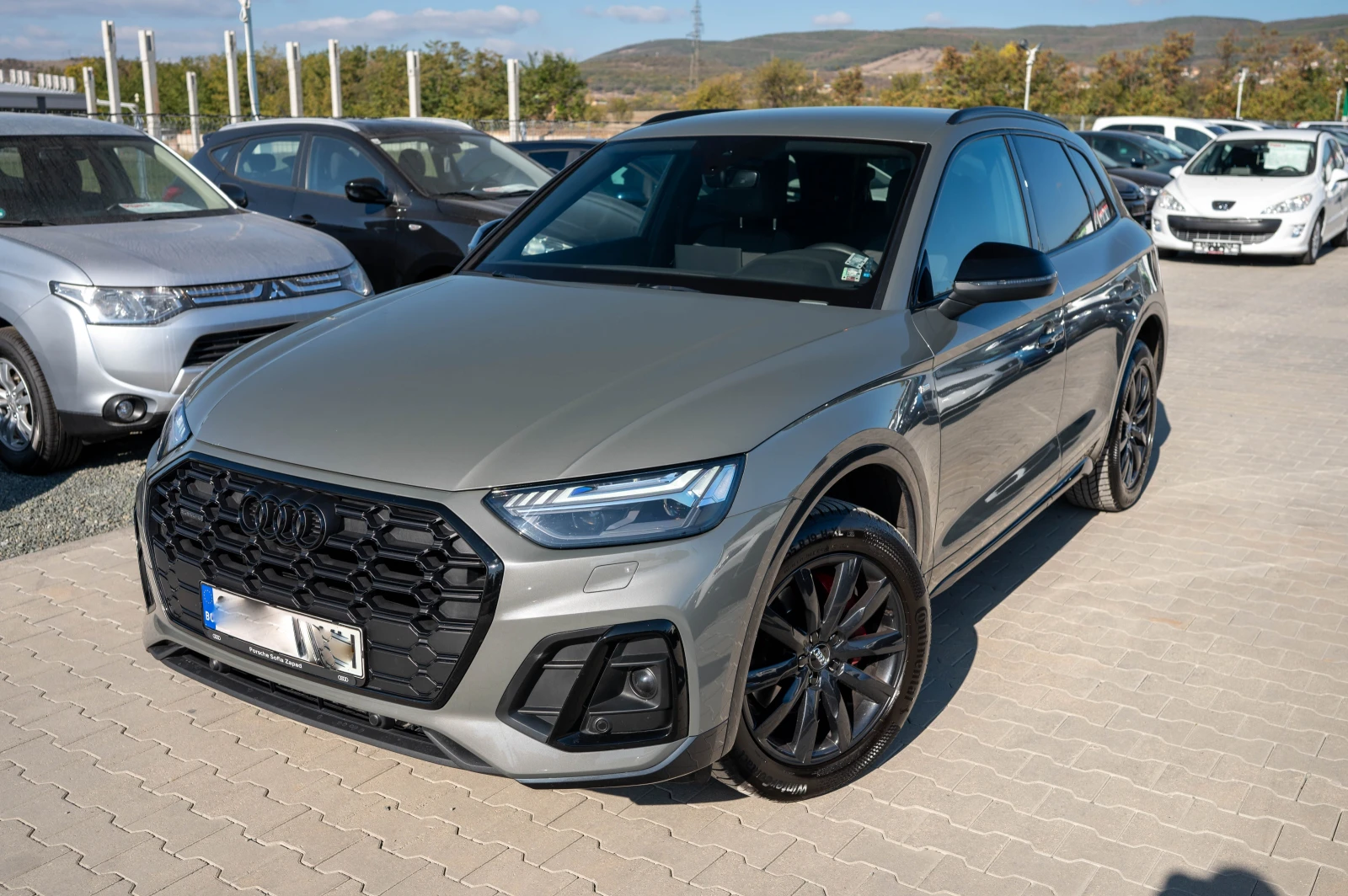 Audi Q5 2.0* TDI* 204кс* фейс - изображение 2