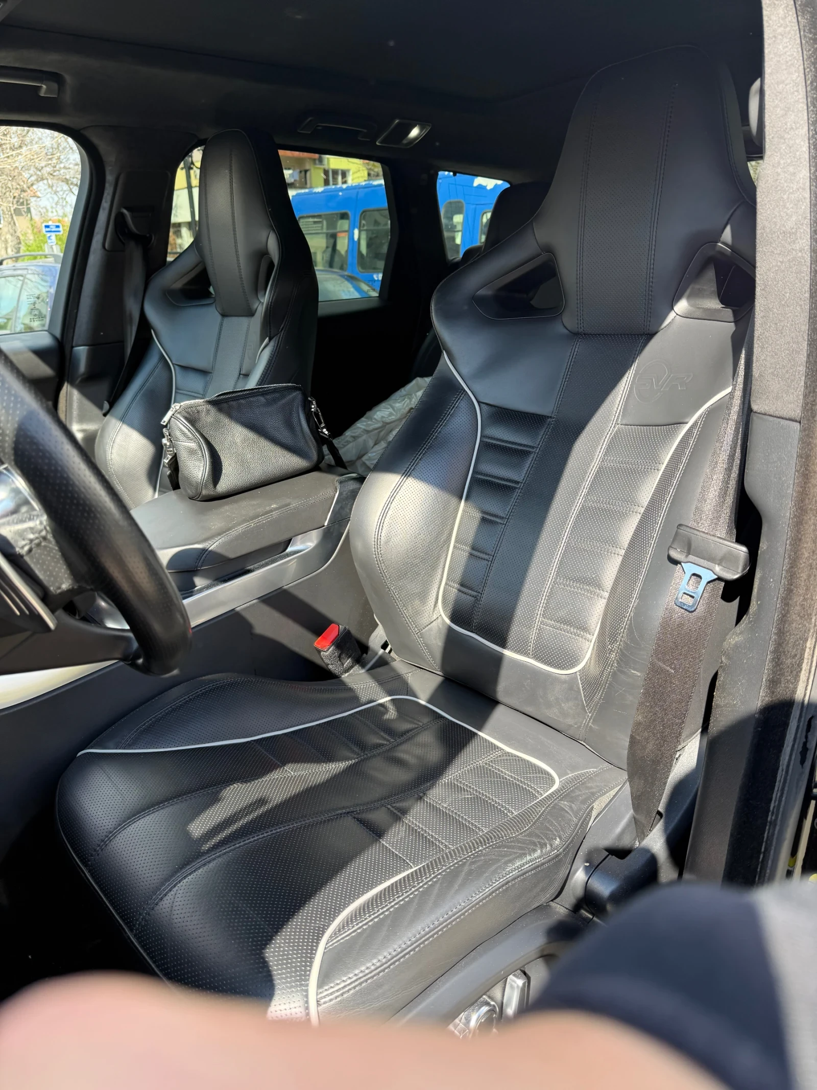 Land Rover Range Rover Sport SVR - изображение 10
