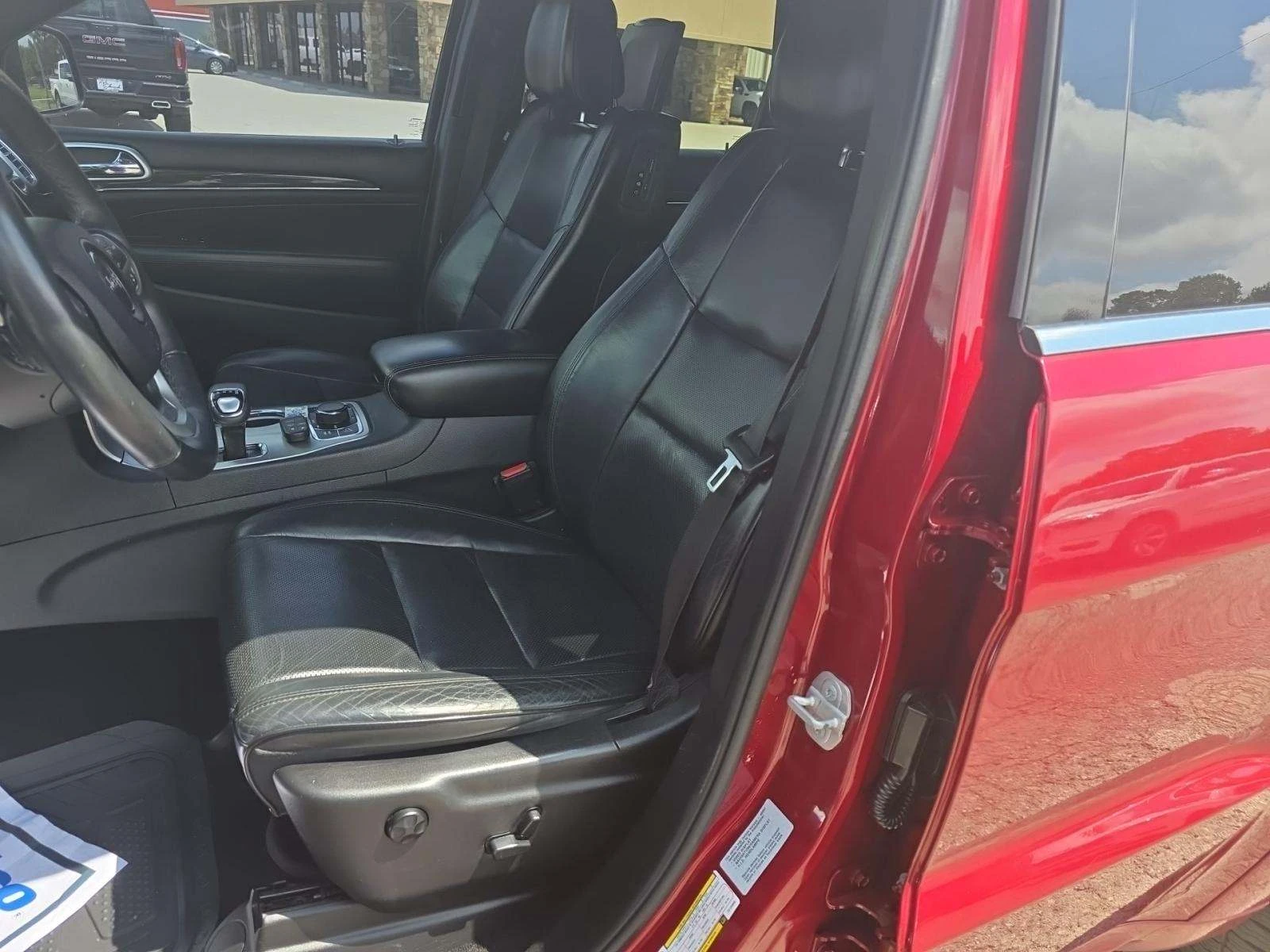 Jeep Grand cherokee HIGH ALTITUDE* 5.7 HEMI* HARMAN* PANO* DISTRONIK*  - изображение 7