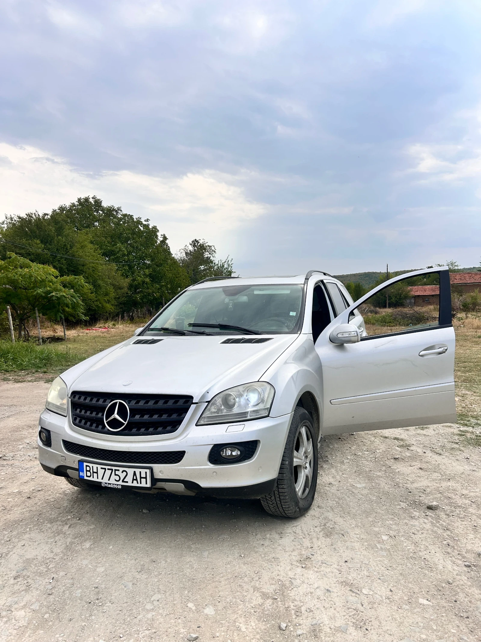 Mercedes-Benz ML 320 3000, снимка 2 - Автомобили и джипове - 53678671
