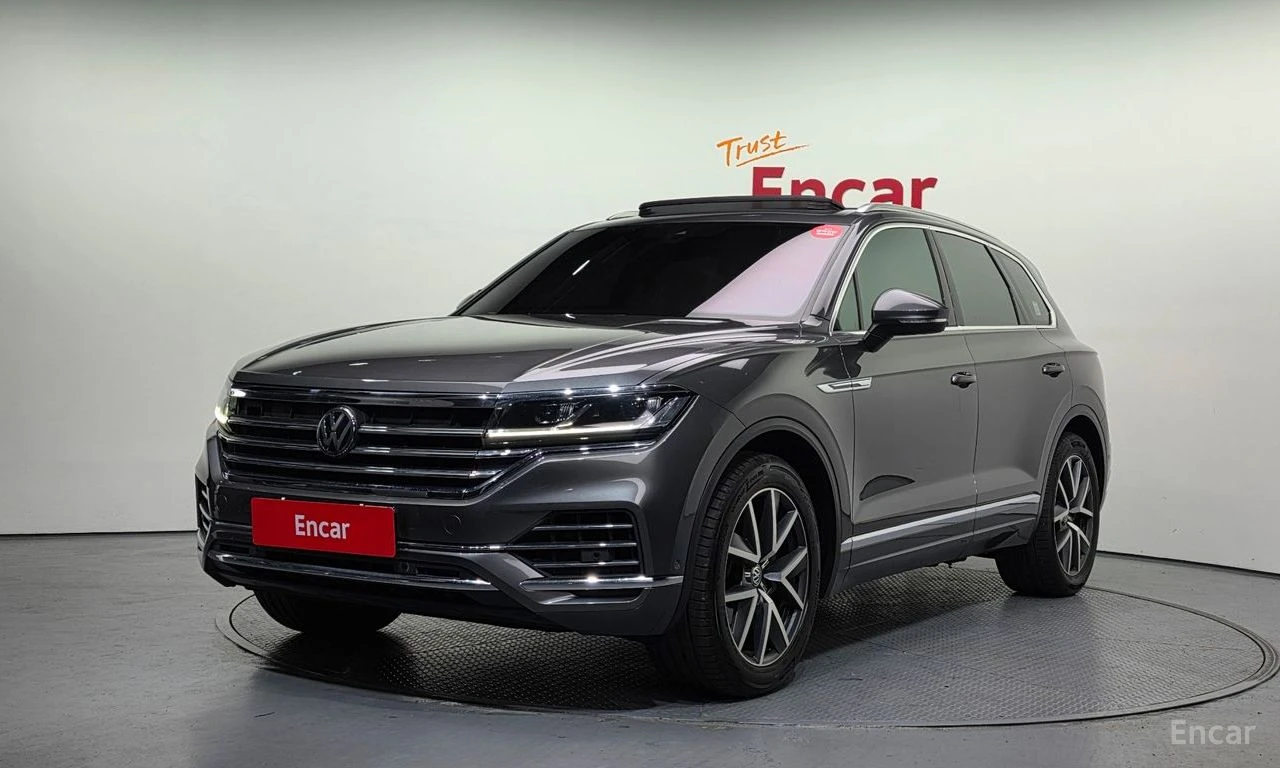 VW Touareg * 3.0TDI* PRESTIGE* ПОДГРЕВ* ОБДУХВАНЕ* ПАНОРАМА* 