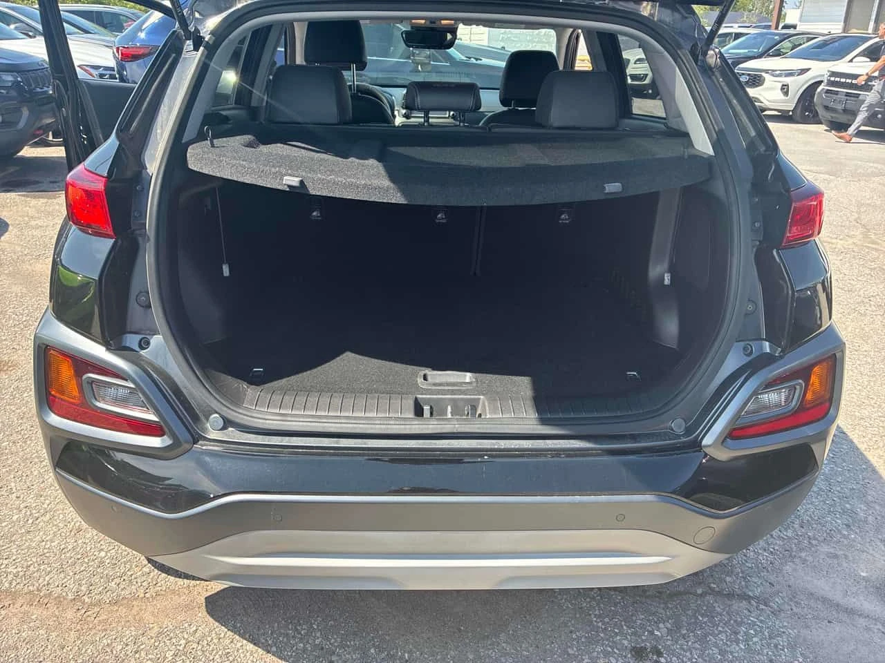 Hyundai Kona Ultimate/ПАНОРАМА/ДИСТРОНИК, снимка 13 - Автомобили и джипове - 55125555