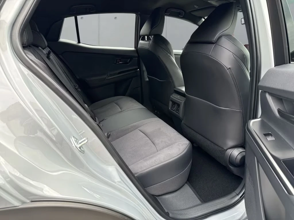 Toyota C-HR + EV AWD LOUNGE MATRIX-LED 360-CAM , снимка 14 - Автомобили и джипове - 55134822