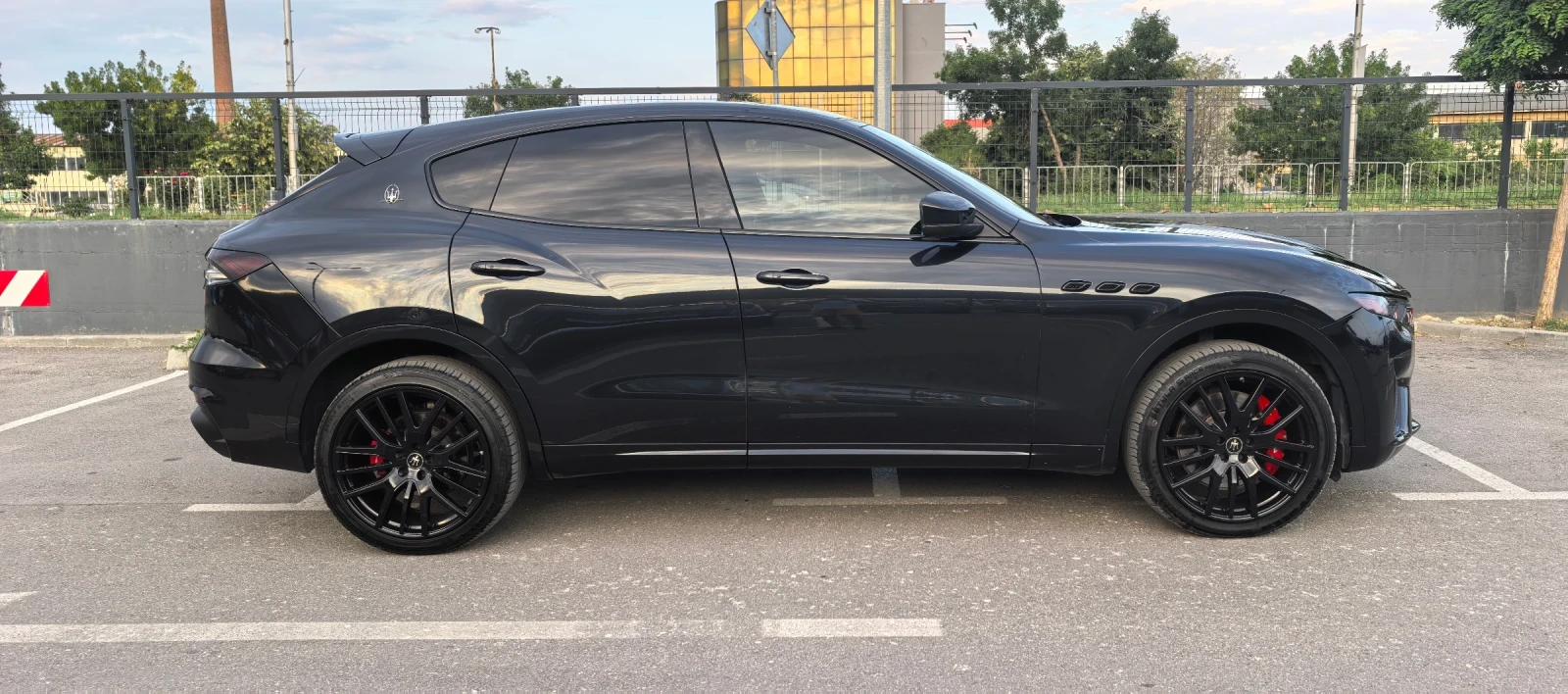 Maserati Levante 3.8 V8, снимка 6 - Автомобили и джипове - 55657893