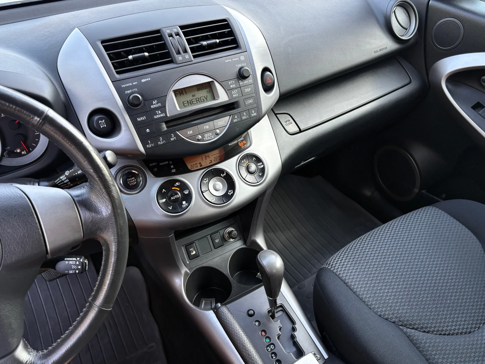 Toyota Rav4 2.0VVTI 4X4# АВТОМАТИК# 165 000км#, снимка 10 - Автомобили и джипове - 55667922