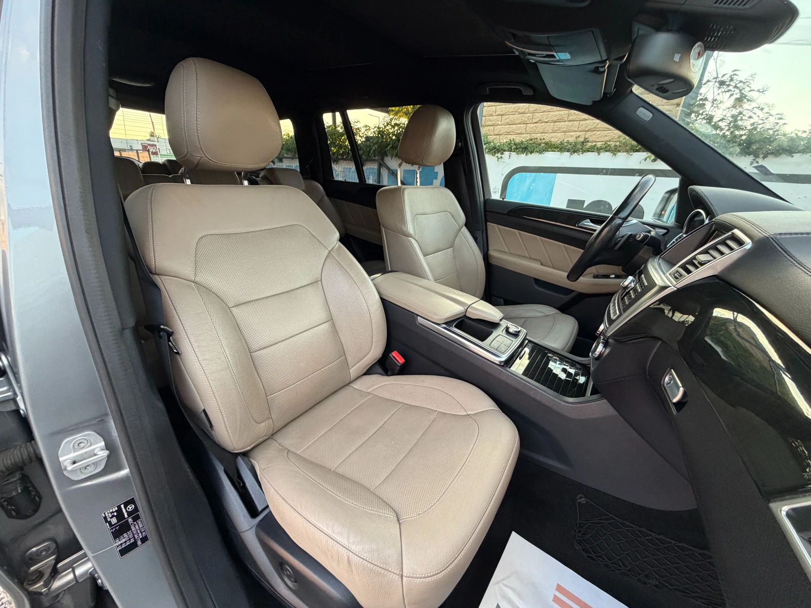 Mercedes-Benz GL 350 CDI 4-MATIC/6+ 1/NAVI/360/AMG/ПАНОРАМА/ЕВРОПЕЙСКИ, снимка 15 - Автомобили и джипове - 55943565