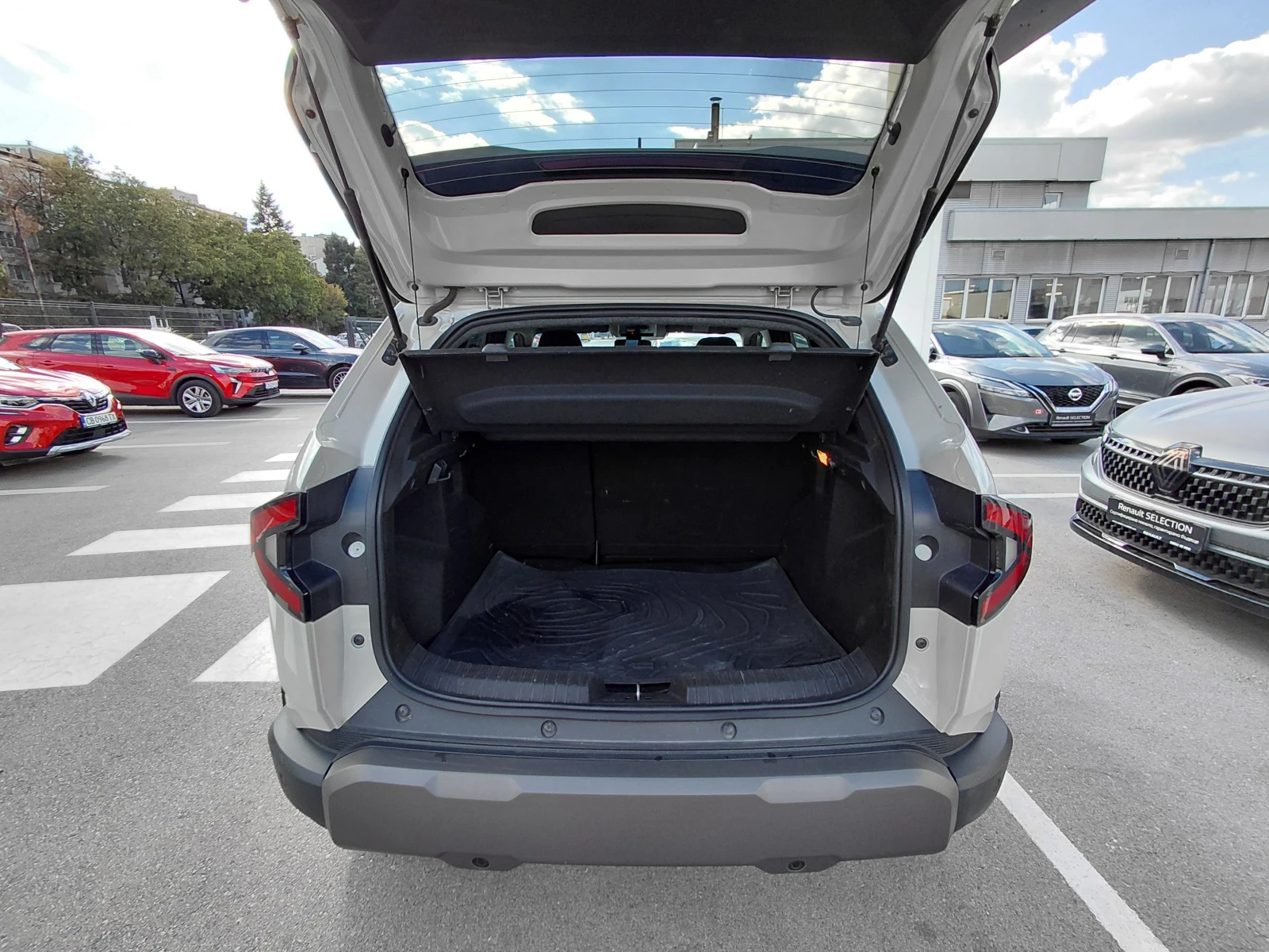 Dacia Duster 140 �.�. full Hybrid/Jorney | Mobile.bg � ����������� 17