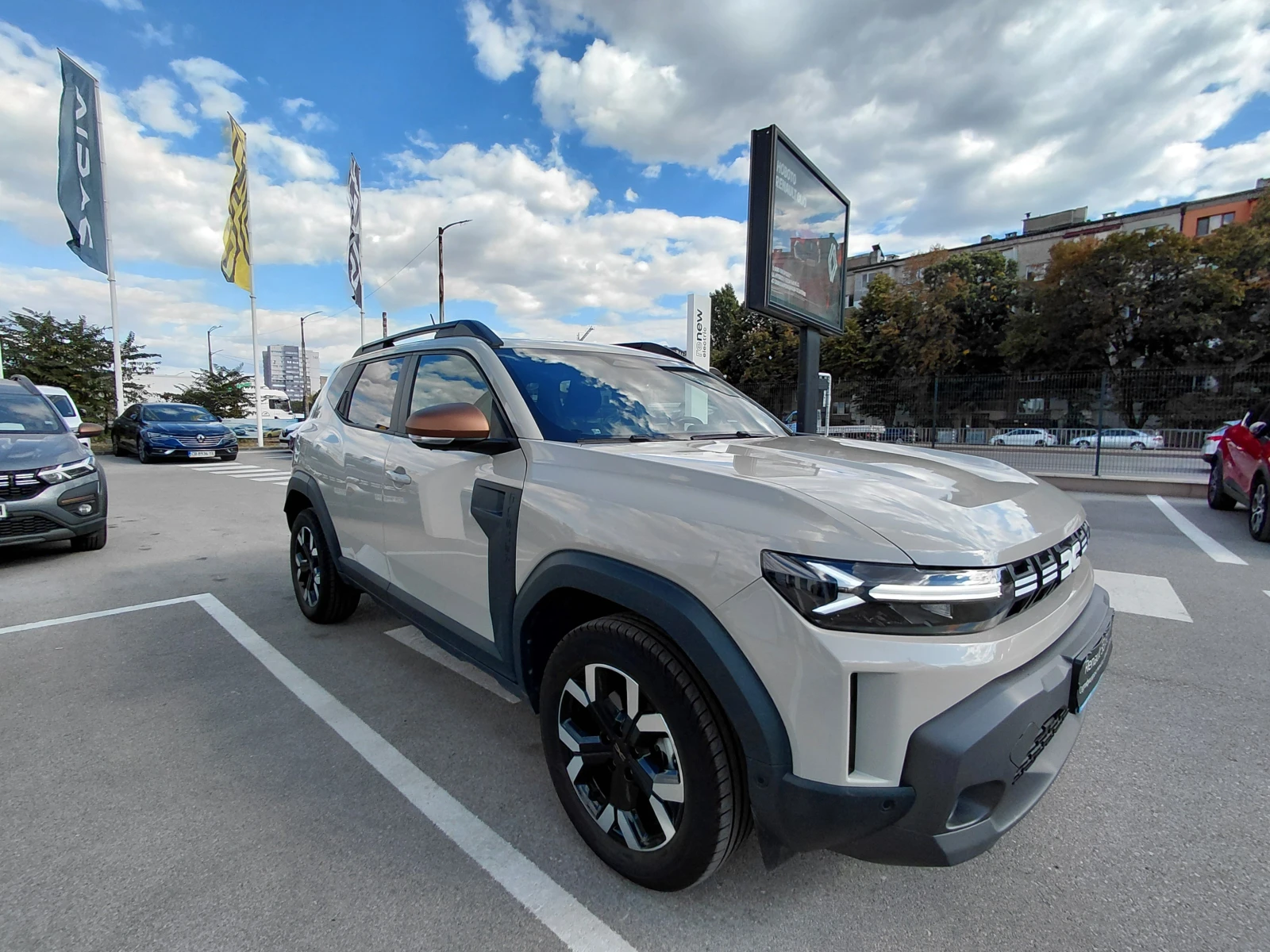 Dacia Duster 140 �.�. full Hybrid/Jorney | Mobile.bg � ����������� 3