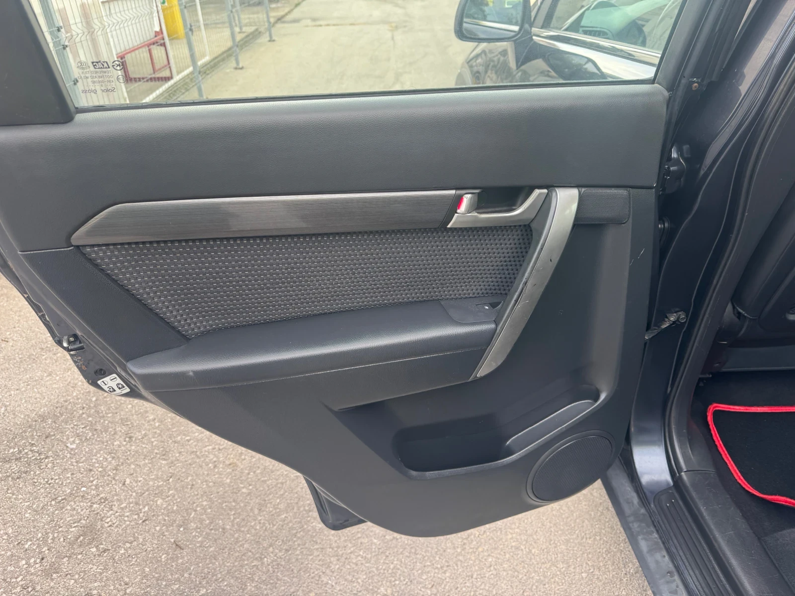 Chevrolet Captiva 2400-136 �� ������ ��� 4/4 | Mobile.bg � ����������� 9