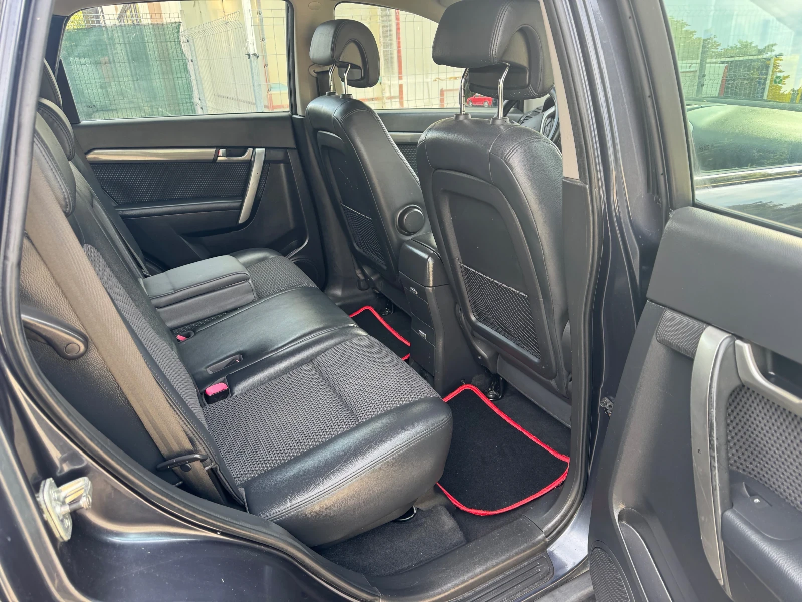 Chevrolet Captiva 2400-136 �� ������ ��� 4/4 | Mobile.bg � ����������� 13