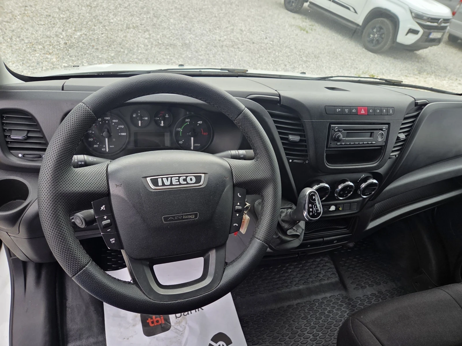 Iveco Daily 35-180, Клима, Борд, До 3.5 тона, Щори - изображение 10