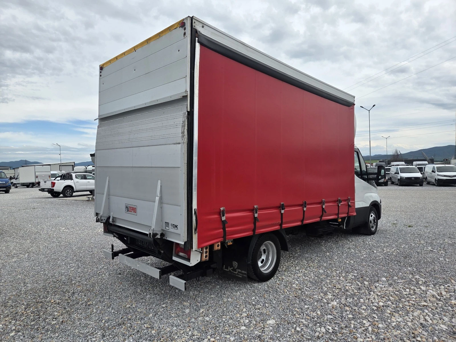 Iveco Daily 35-180, Клима, Борд, До 3.5 тона, Щори - изображение 5