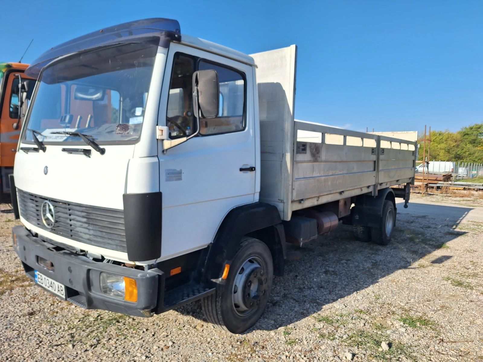 Mercedes-Benz 1117