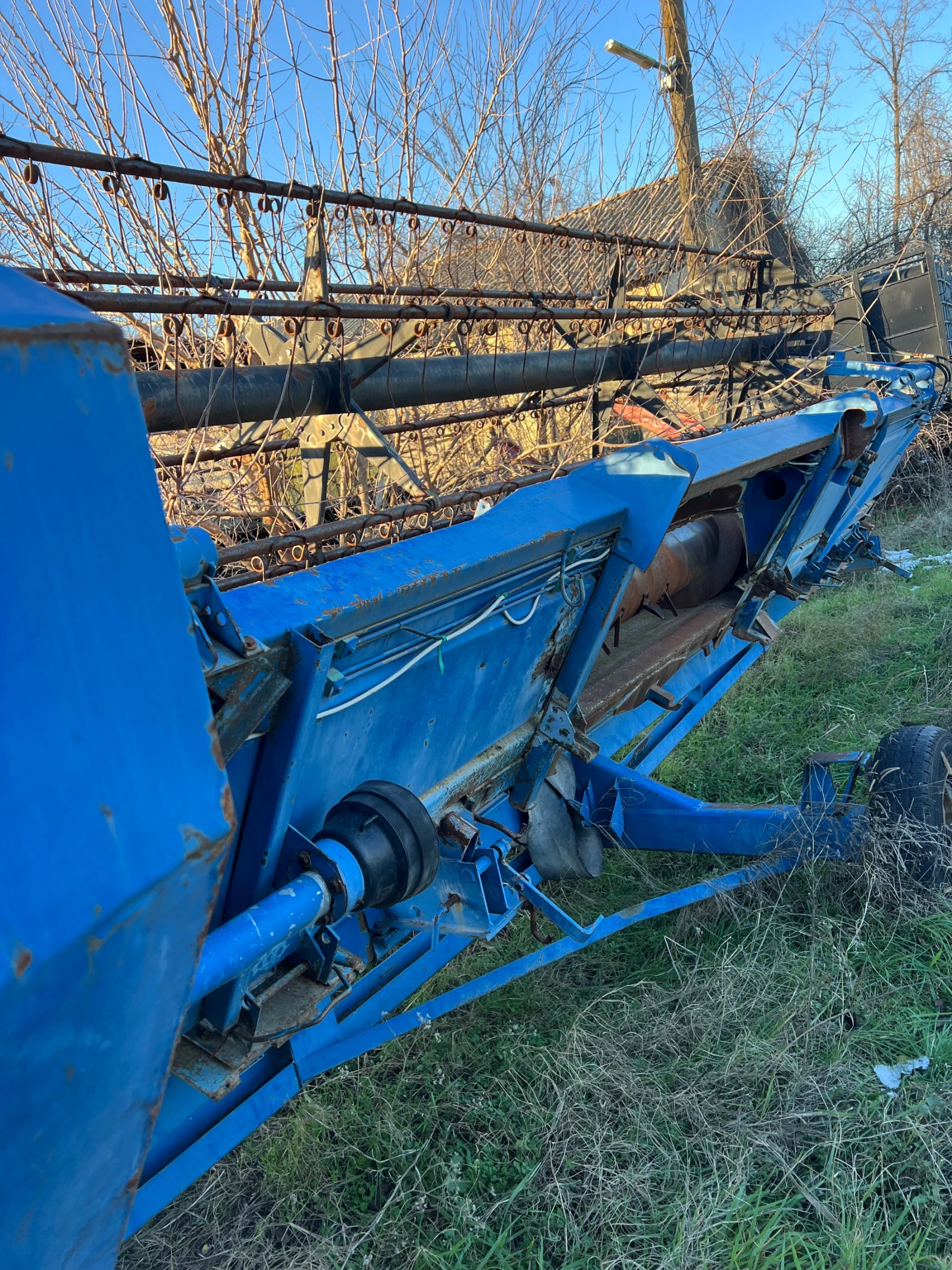 ����� Claas | Mobile.bg � ����������� 12