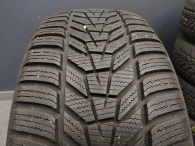 Гуми Зимни 235/55R17, снимка 1