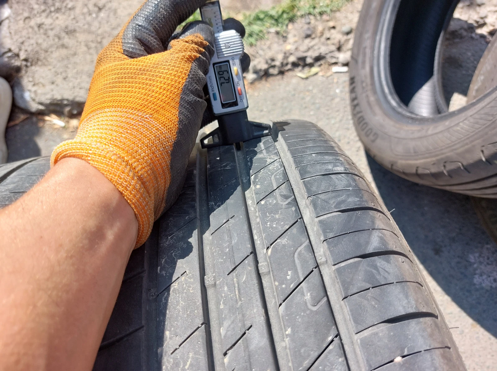 ���� 215/60R16 | Mobile.bg � ����������� 3