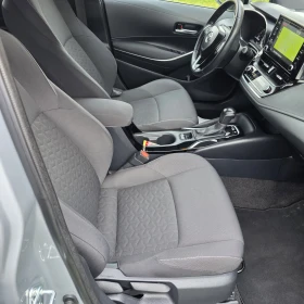 Toyota Corolla 1.8 hibrid, снимка 12