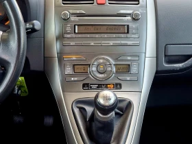Toyota Auris 1.4 i -SOL-176000км., снимка 12