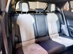 Peugeot 2008 GT* FULL* Pano* Подгрев* ЛИЗИНГ, снимка 16