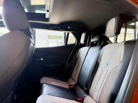 Peugeot 2008 GT* FULL* Pano* Подгрев* ЛИЗИНГ, снимка 15