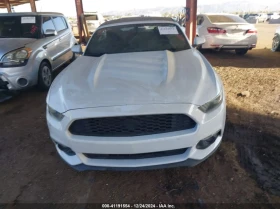 Ford Mustang 3.7L V-6 DOHC, VVT, 300HP Rear Wheel Drive, снимка 4