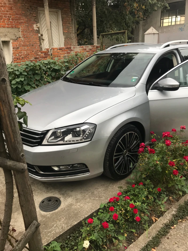 VW Passat, снимка 1 - Автомобили и джипове - 48699132