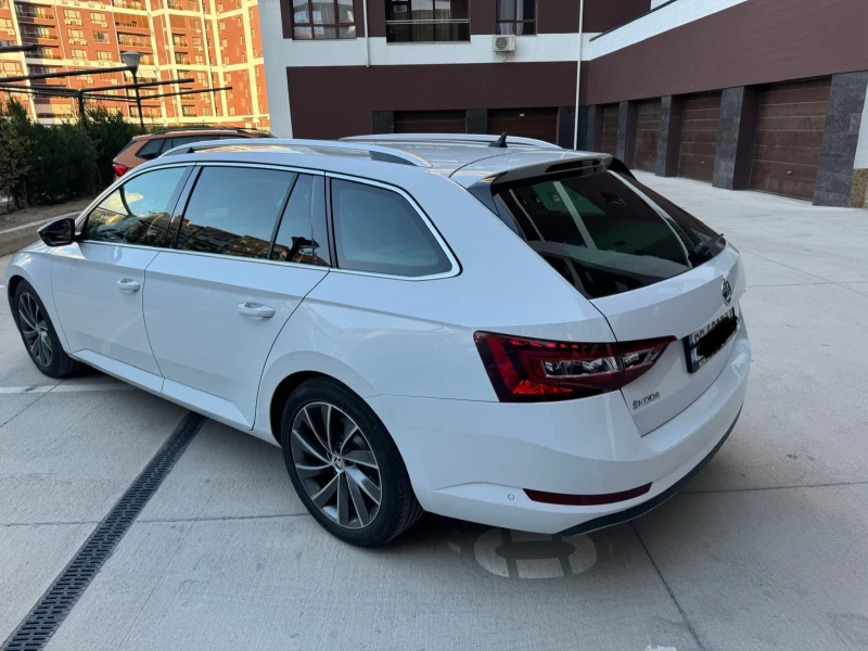 Skoda Superb 2.0 TSI, снимка 3 - Автомобили и джипове - 47469287