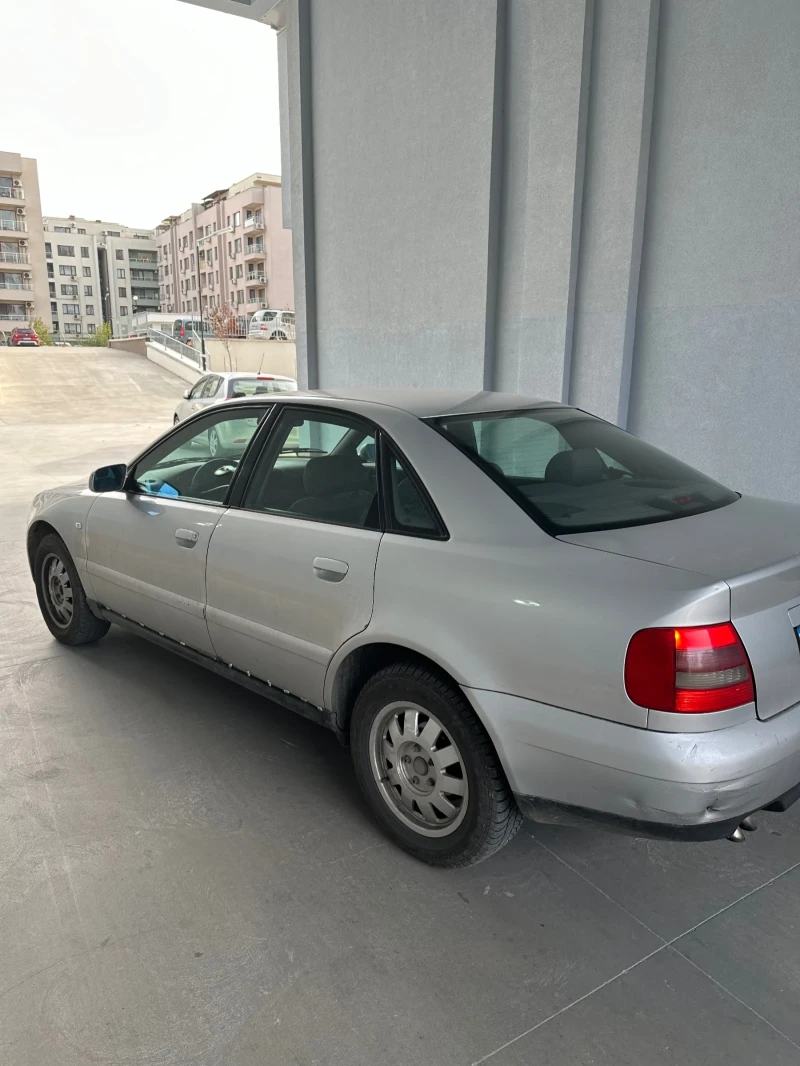 Audi A4 Facelift , снимка 7 - Автомобили и джипове - 48052341