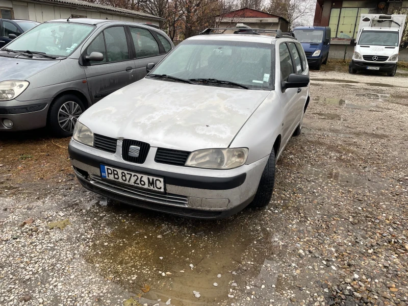 Seat Vario 1.4 с Газ, снимка 2 - Автомобили и джипове - 48281038