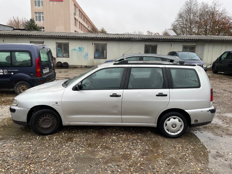 Seat Vario 1.4 с Газ, снимка 1 - Автомобили и джипове - 48281038