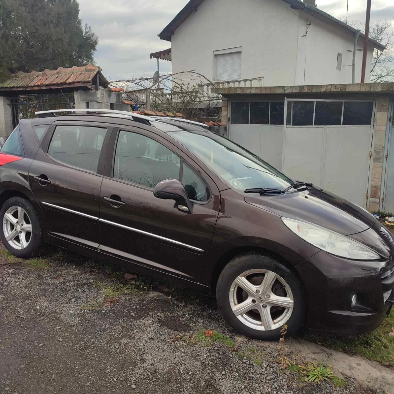 Peugeot 207 панорама, снимка 3 - Автомобили и джипове - 48286713